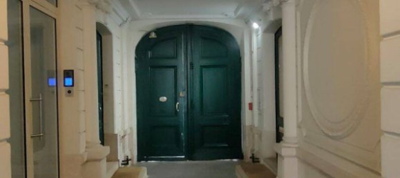 Estudio en Paris, France No. 331209 2