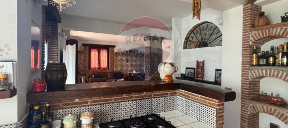 4 Schlafzimmer Haus in Portopalo di Capo Passero, Italy, Nr. 329220 22