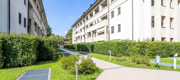 4 غرف نوم شقة في Monza, Italy رقم 361181 34