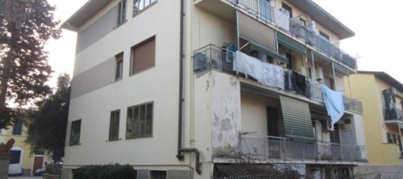 2 rooms Apartment in Florence, Italy No. 277117 9