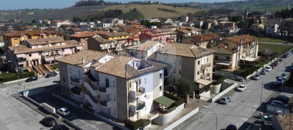 5 rooms Apartment in Ostra, Italy No. 7876 5