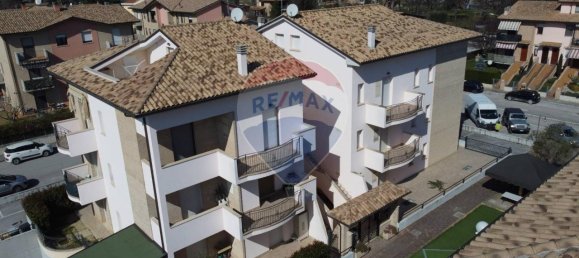 5 rooms Apartment in Ostra, Italy No. 7876 10