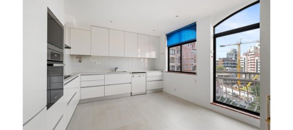 4 Schlafzimmer Penthouse in Cascais, Portugal, Nr. 201782 13