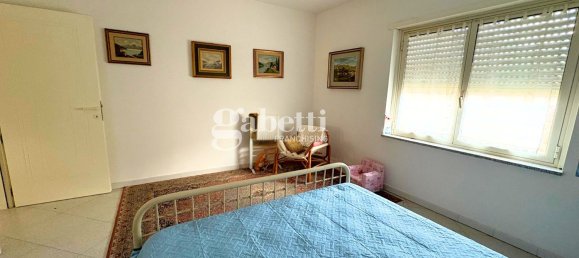 5 rooms Apartment in Siniscola, Italy No. 157645 13