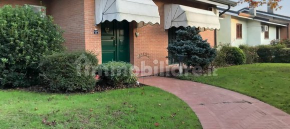 3 Schlafzimmer Villa in Monticello Conte Otto, Italy, Nr. 282897 22