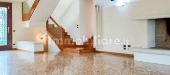 3 Schlafzimmer Villa in Monticello Conte Otto, Italy, Nr. 282897 26