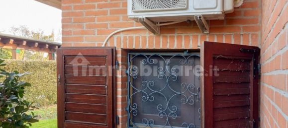 3 Schlafzimmer Villa in Monticello Conte Otto, Italy, Nr. 282897 21