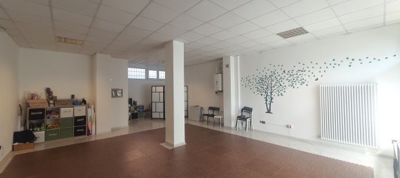 75m² Commercial property in Trento, Italy No. 273837 9