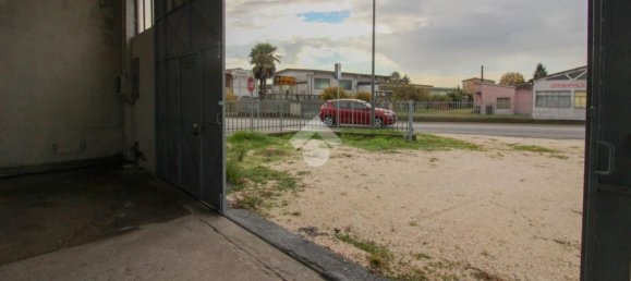 Almacén en Soresina, Italy 400 m² No. 359731 5