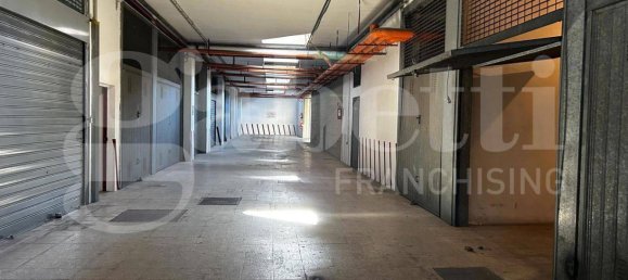 Garage in Taranto, Italy 14m², Nr. 343960 9