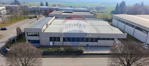 Lagerhaus in Traversetolo, Italy 700m², Nr. 310292 2