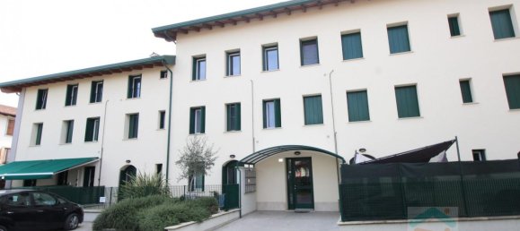 2غرفة شقة في Udine, Italy رقم 68829 2