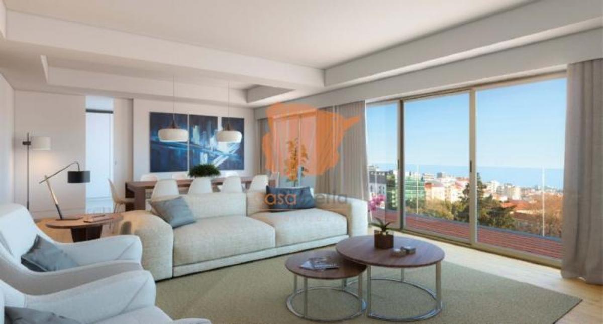 3 bedrooms Apartment in Lisbon, Portugal No. 2914