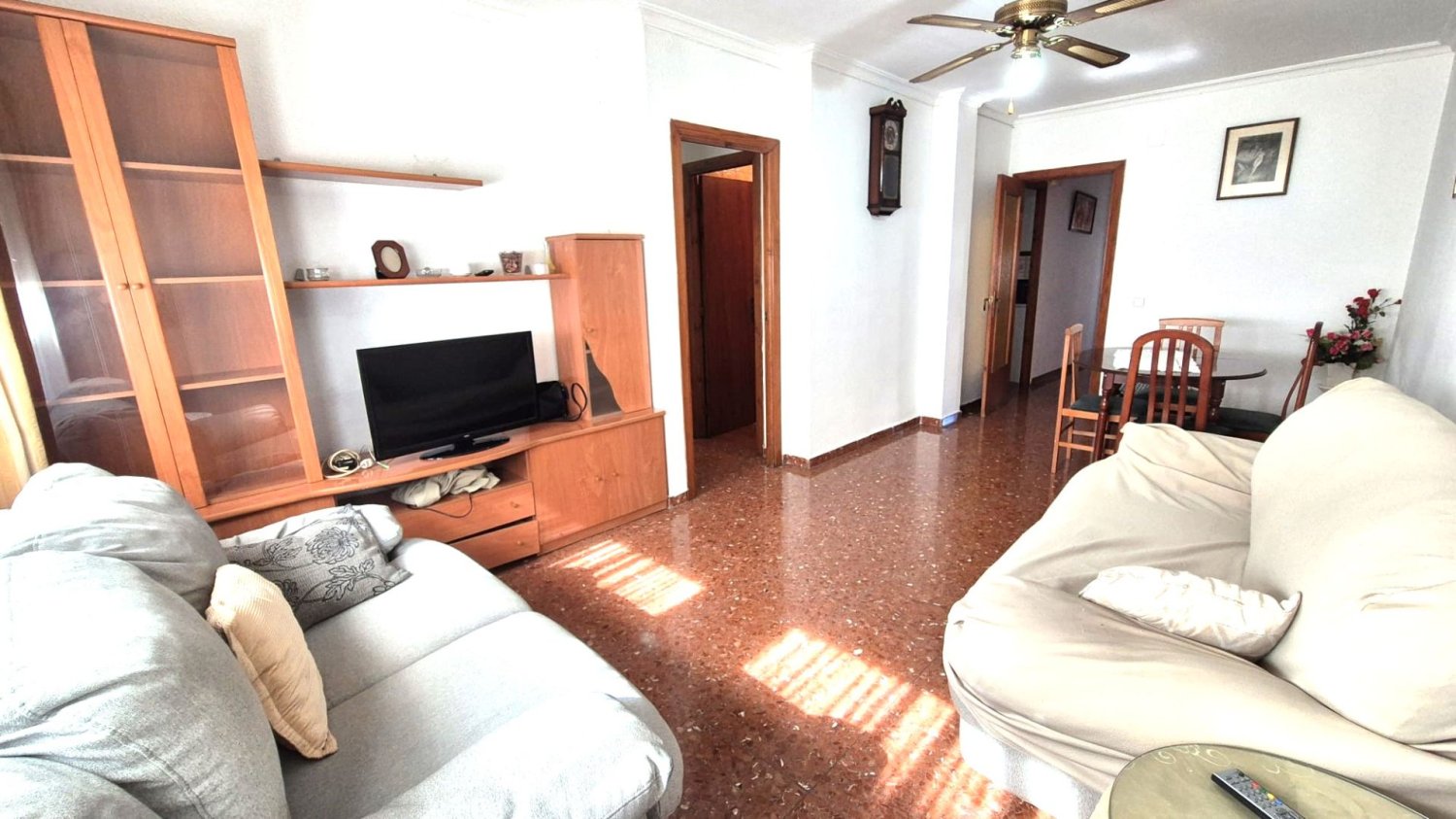 4 bedrooms Apartment in Badajoz, Spain No. 168949