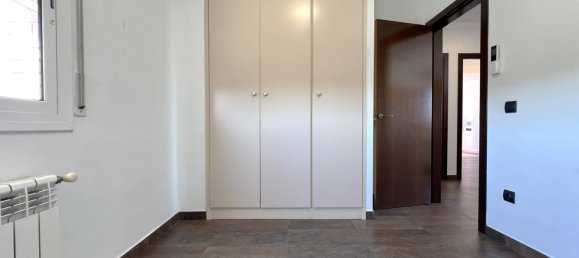 4 غرف نوم منزل في Girona, Spain رقم 137786 33