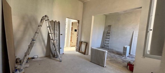 3 Schlafzimmer Penthouse in Florence, Italy, Nr. 264785 16