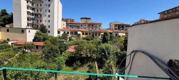 3 Schlafzimmer Penthouse in Florence, Italy, Nr. 264785 13