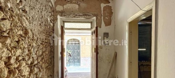 Дом с 2 комнатами в Сорсо, Италия № 286108 2