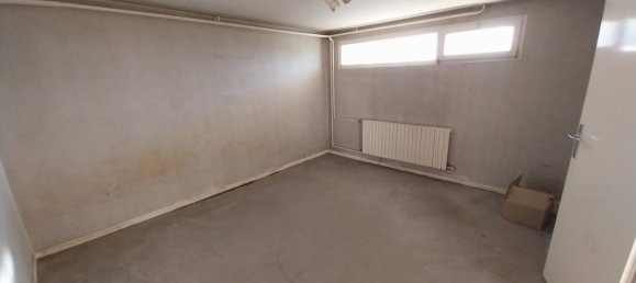 3 chambres Maison à Pouilly, France No. 223220 10