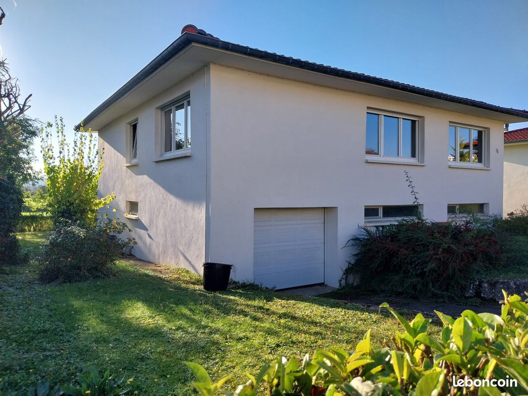 3 chambres Maison à Pouilly, France No. 223220