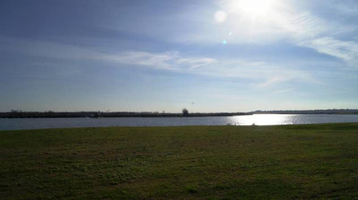  Land in Escobar, Argentina No. 39148