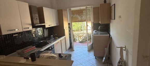 3 rooms Apartment in Rome, Italy No. 280401 16