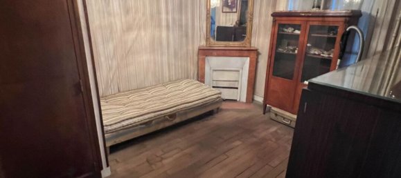 5 bedrooms House in Bondy, France No. 182690 6