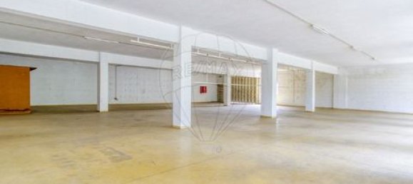 370m² Building in Moreira de Conegos, Portugal No. 190075 4