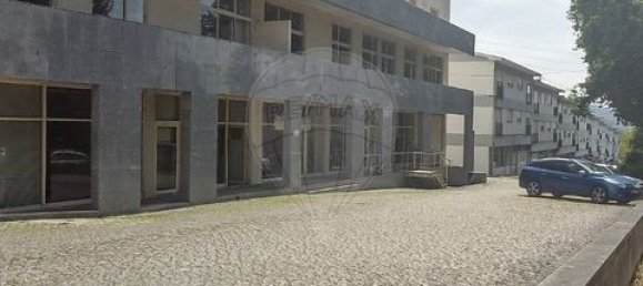 370m² Building in Moreira de Conegos, Portugal No. 190075 14