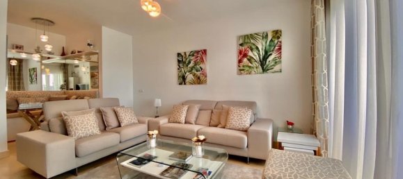 4 bedrooms Duplex in Marbella, Spain No. 184397 3