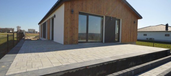 Casa de 5 habitaciónes en Grosspetersdorf, Austria No. 251016 4