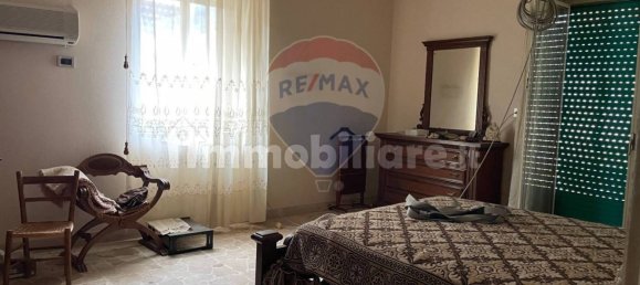 Apartamento de 2 dormitorios en Francavilla di Sicilia, Italy No. 321012 15