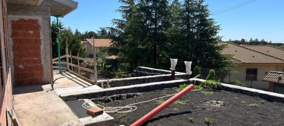 2 bedrooms Villa in Nicolosi, Italy No. 159557 9