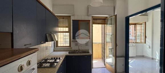 Apartamento de 4 dormitorios en Palermo, Italy No. 331878 21