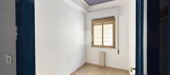 Apartamento de 4 dormitorios en Palermo, Italy No. 331878 26