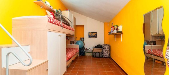 3 bedrooms House in Val della Torre, Italy No. 59462 19