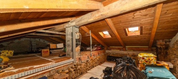 3 bedrooms House in Val della Torre, Italy No. 59462 25