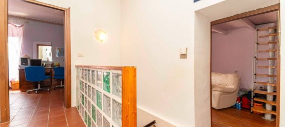 3 bedrooms House in Val della Torre, Italy No. 59462 15