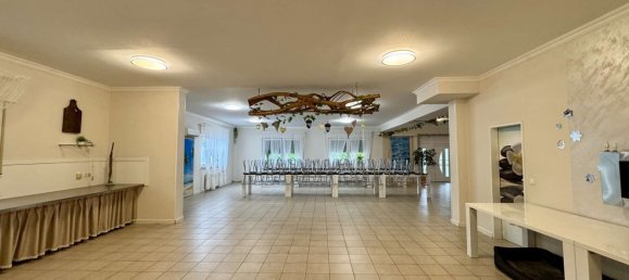 326m² Building in Osnabruck, Germany No. 220230 8