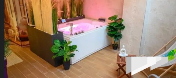 Gewerbliche Immobilie in Sully-sur-Loire, France 122m², Nr. 242279 5