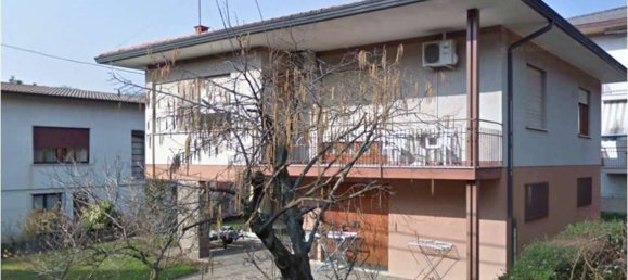 2 bedrooms House in Arzignano, Italy No. 305803 5