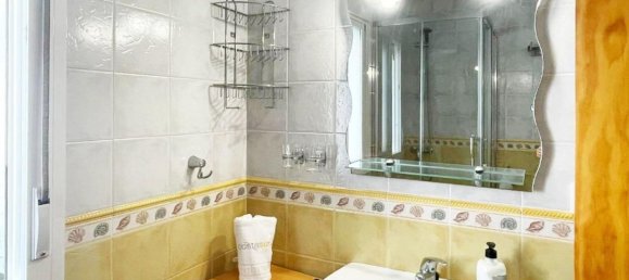 Casa de 3 dormitorios en Cádiz, Spain No. 148589 57