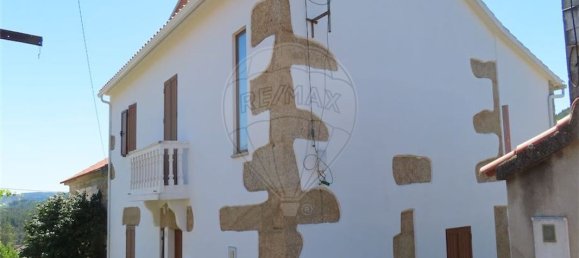 3 bedrooms House in Almaceda, Portugal No. 165879 17