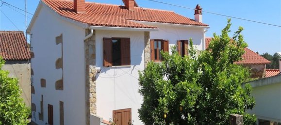 3 bedrooms House in Almaceda, Portugal No. 165879 13