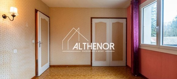 3 bedrooms Castles in Haute-Savoie, France No. 196878 6