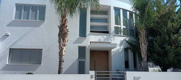 3 chambres Maison à Strovolos, Cyprus No. 7671 2