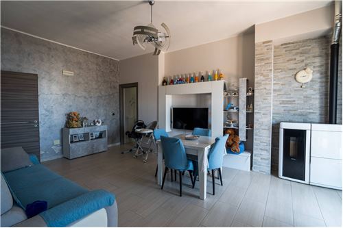 2 غرف نوم شقة في Bitonto, Italy رقم 280082