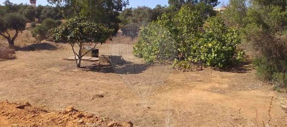 Grundstück in Portimao, Portugal 810m², Nr. 40340 2