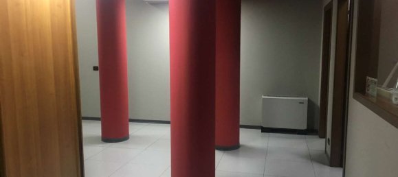 8-Zimmer Büro in Turin, Italy, Nr. 140579 13