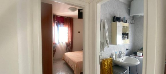 Квартира с 3 комнатами в Кампомарино, Италия № 80658 7